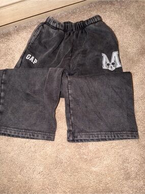 GAP Kids Charcoal Gray Fleece Joggers